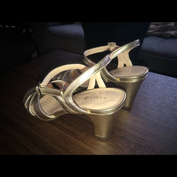 Gold Heels - Picture 3 of 5